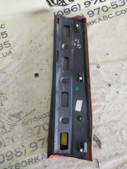 Молдинг двери центральний задний правый Q3 2021 83A 2.0 CZRA