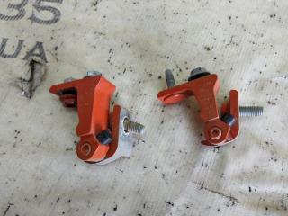 Петля двери задняя правая Audi Q3 83A 2.0 CZRA