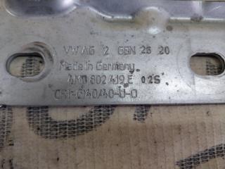 Крепление аккумулятора Audi Q7 4M 3.0