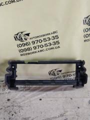 Дефлектор радиатора Land Rover Evoque 2016 Б/У Дефлектор радиатора Land Rover Evoque 2016