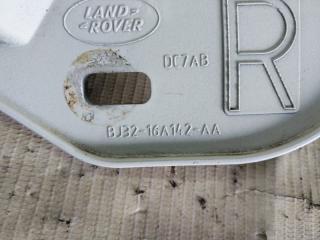 Кронштейн крыла правый Evoque 2016 L538 2.0L 16V TIVCT T/C Gen2