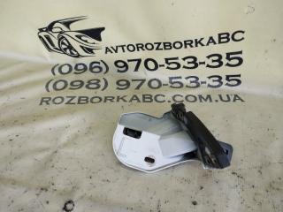 Кронштейн крыла левый Land Rover Evoque 2016 Б/У Кронштейн крыла левый Land Rover Evoque 2016