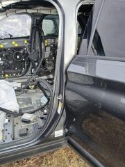 Центральная стойка кузова левая Ford Explorer 2020