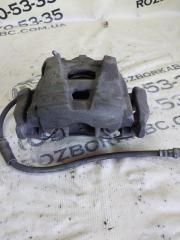 Суппорт тормозной передний правый passat 2014 B7 2.0