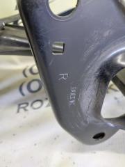 Цапфа задняя правая UX 2019 200 2.0