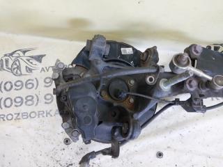 Цапфа задняя правая UX 2019 200 2.0