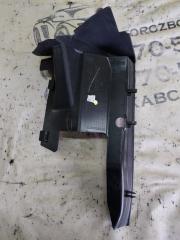 Уплотнитель жабо левый Volkswagen Tiguan Tiguan 3 2.0 DYLB