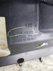 Уплотнитель жабо левый Tiguan 2025 Tiguan 3 2.0 DYLB