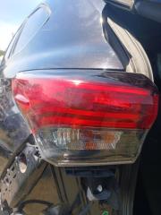 Фонарь внешний в крыло задний левый Toyota Highlander Hybrid LE 2.5