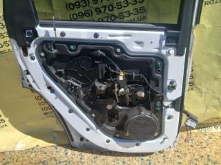 Двери в сборе задние левые Grand Cherokee 2015 3.6