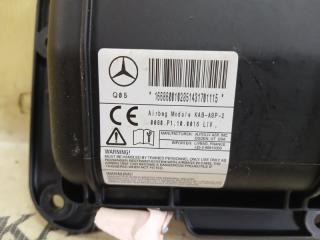 Подушка безопасности в колени gl 450 2015 3.0
