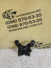 Кронштейн замка капота Mazda CX-50 2025 Б/У Кронштейн замка капота Mazda CX-50 2025