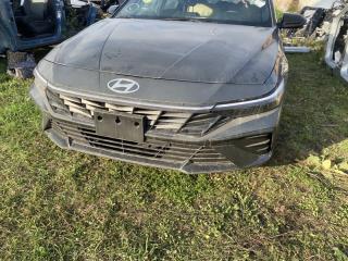 Капот Hyundai Elantra 2025